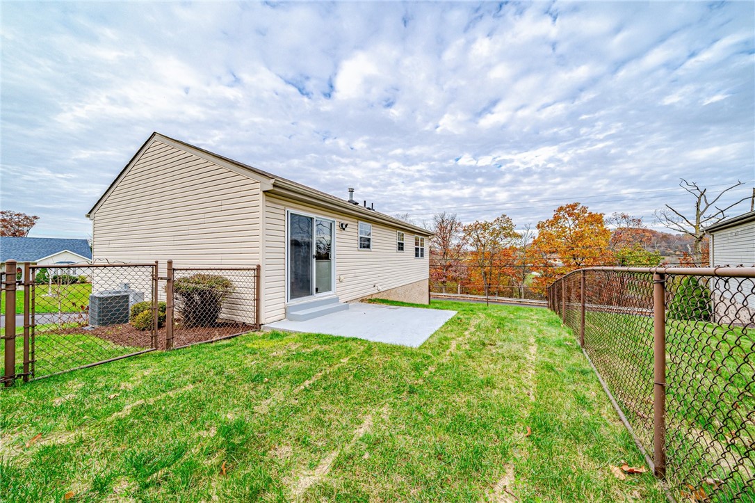 101 Seavey Highlands Dr