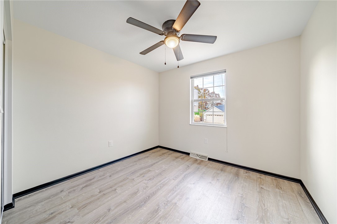 101 Seavey Highlands Dr