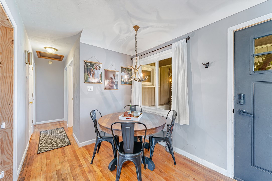 272 Pleasant View Dr