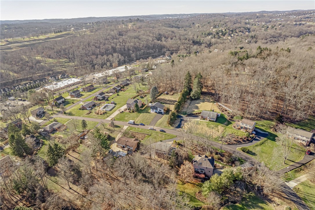 113 Brookdale Circle