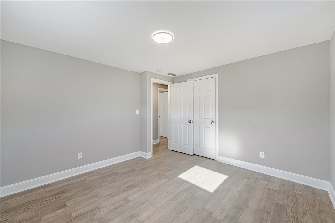 113 Brookdale Circle