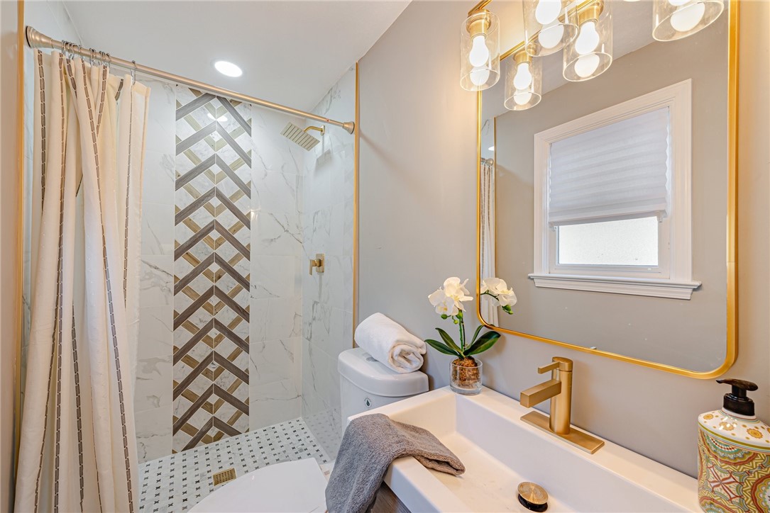 113 Brookdale Circle