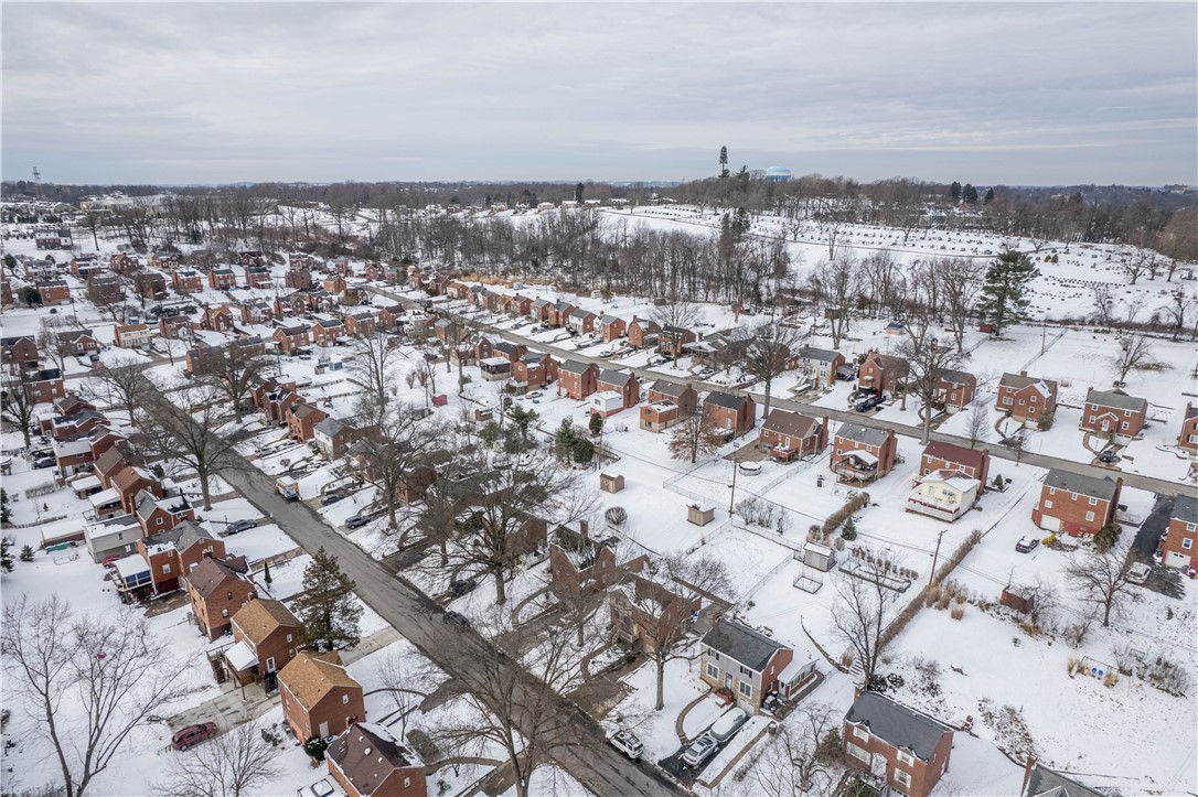 5352 Spring Valley Drive