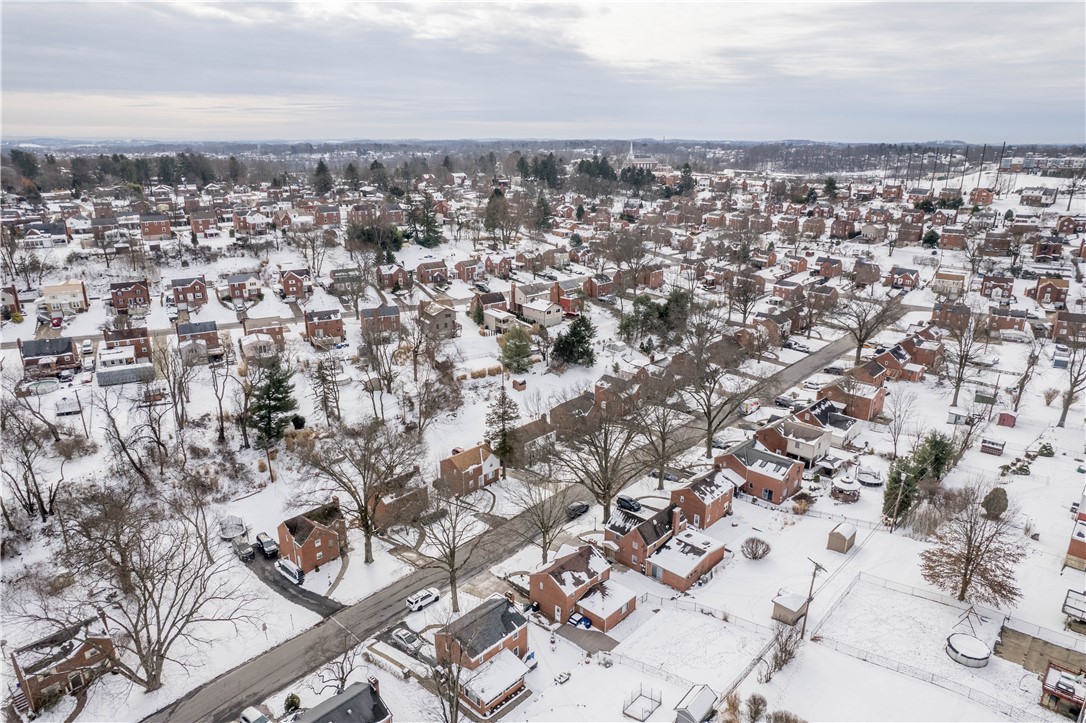 5352 Spring Valley Drive