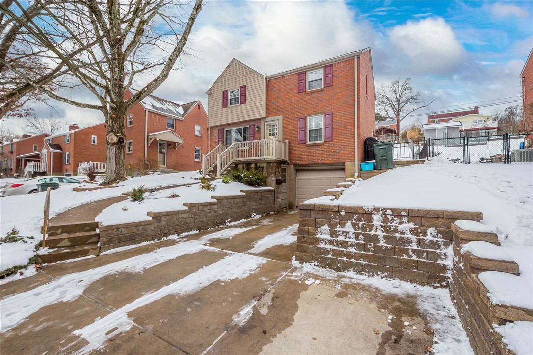 5352 Spring Valley Drive