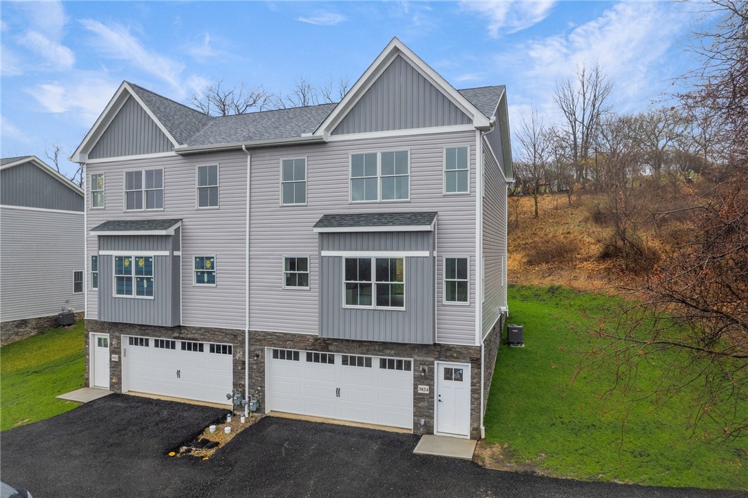 3824 GOLDIE LANE A-8