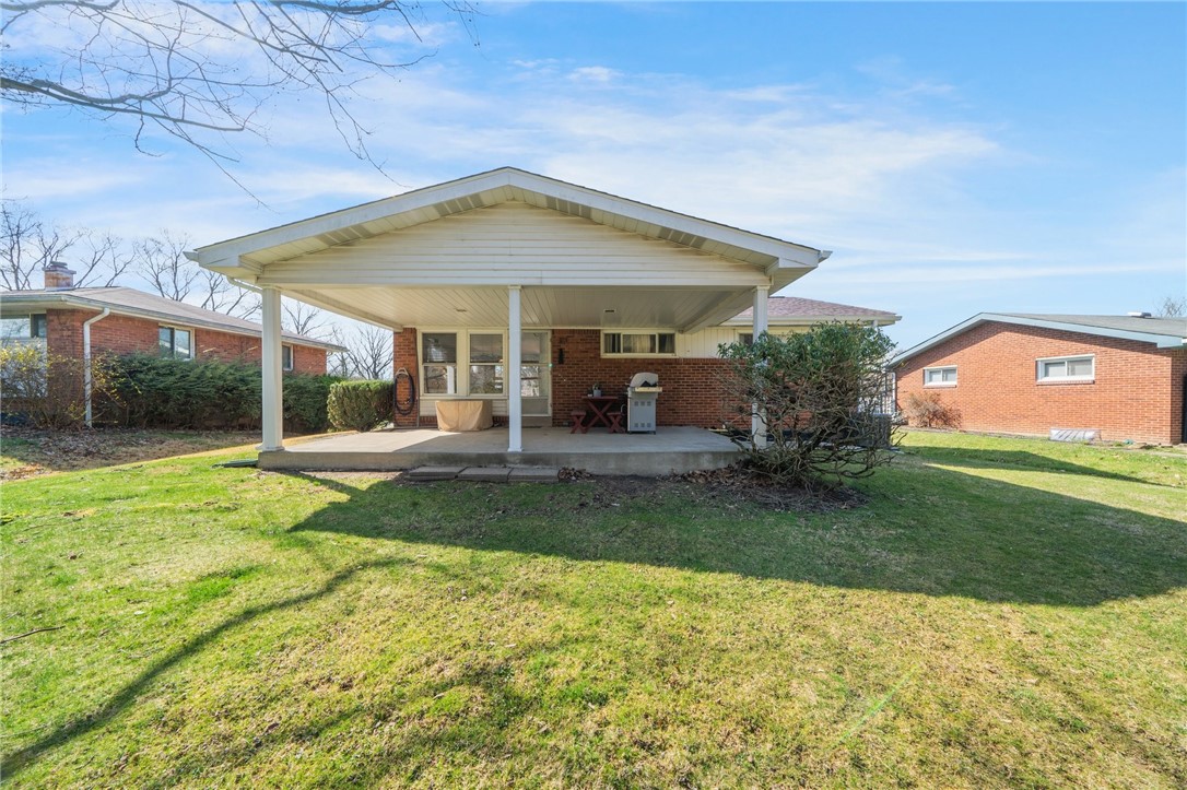 567 Firethorne Drive