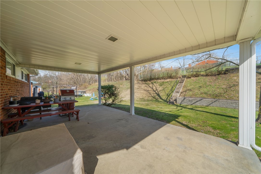 567 Firethorne Drive