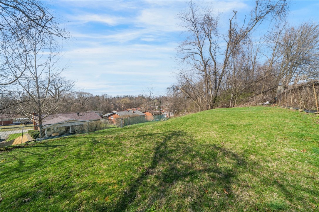 567 Firethorne Drive