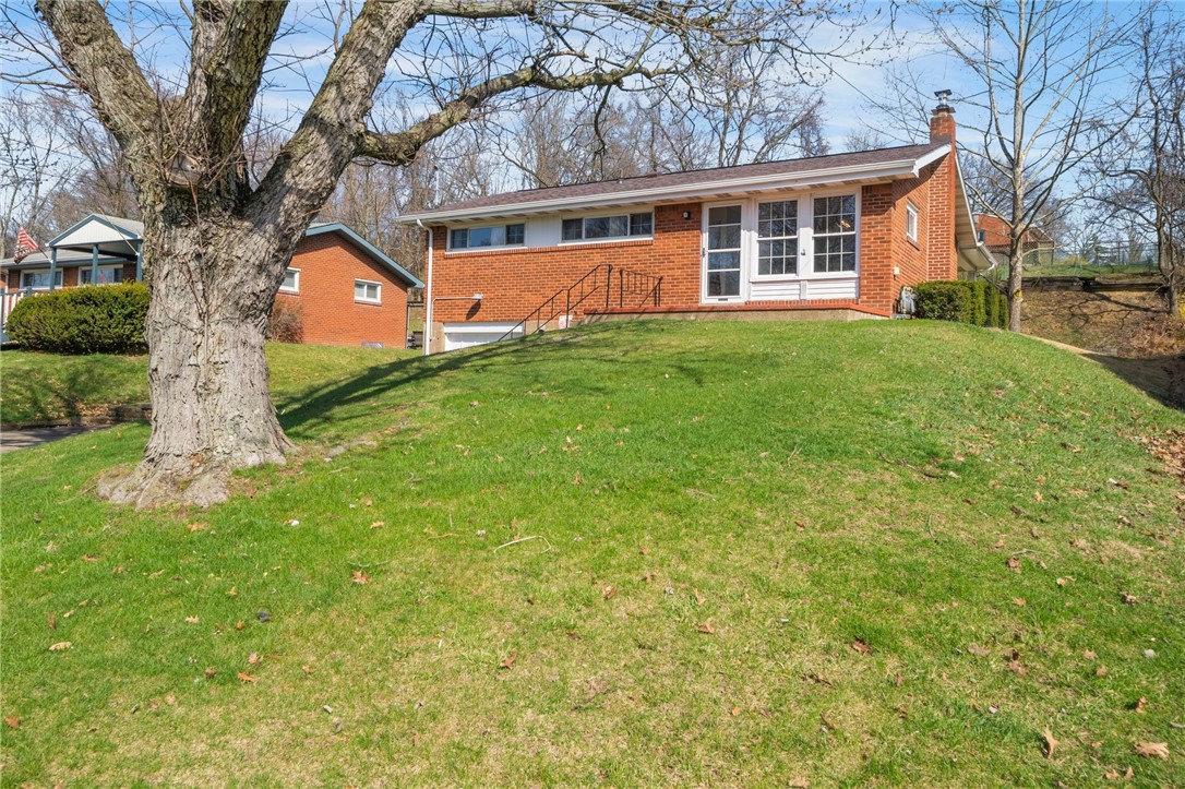 567 Firethorne Drive