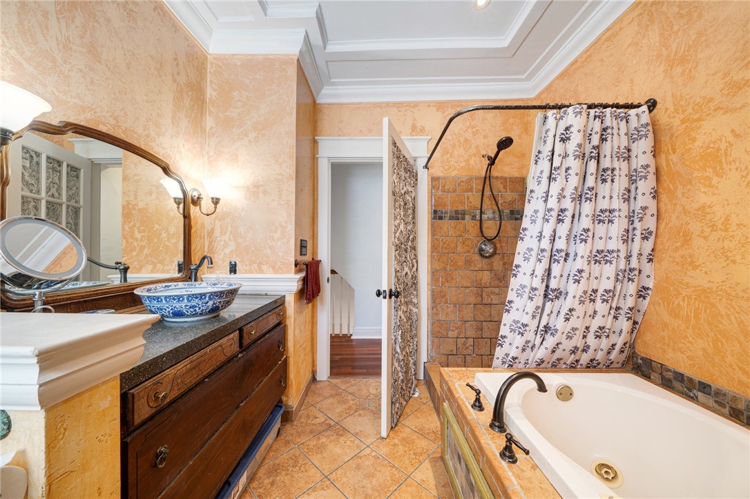 3934 Mintwood Street