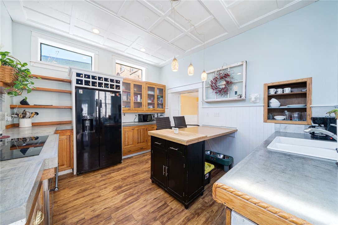 3934 Mintwood Street