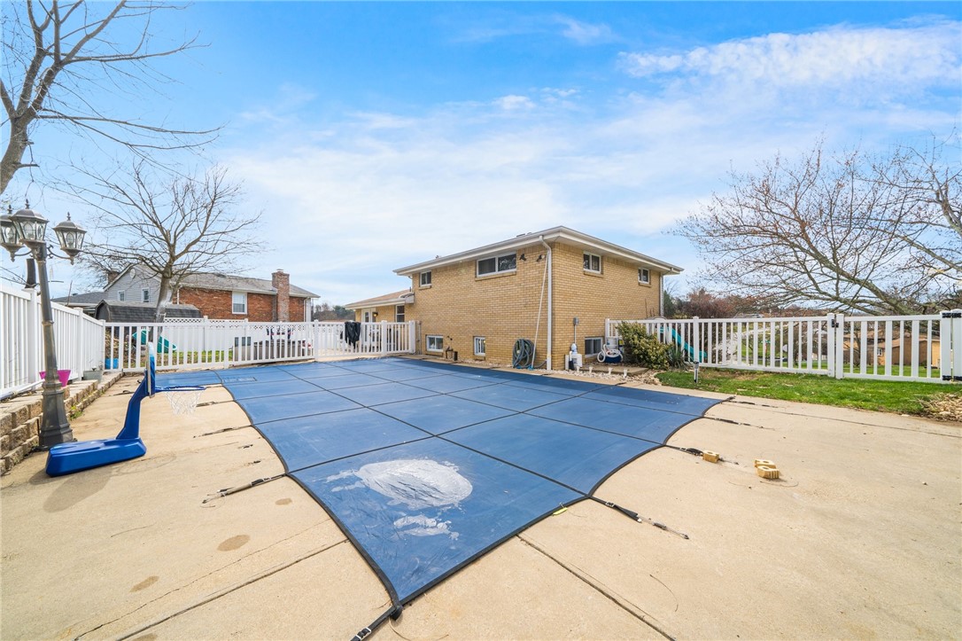 127 Manchester Drive