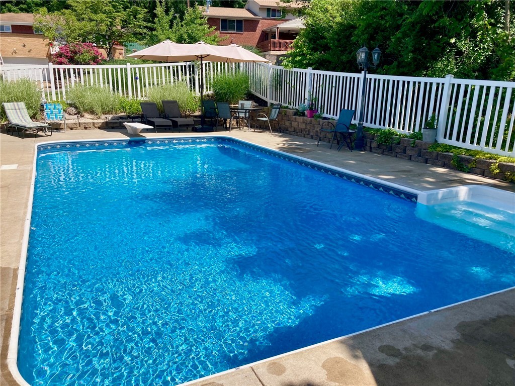 127 Manchester Drive