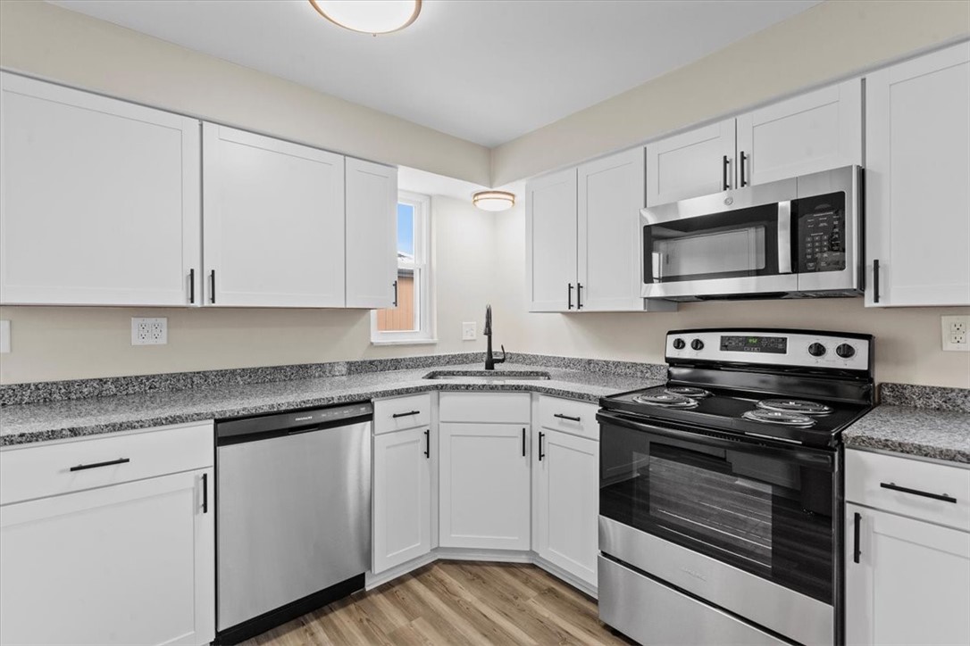 1506 Blossom Hill Rd