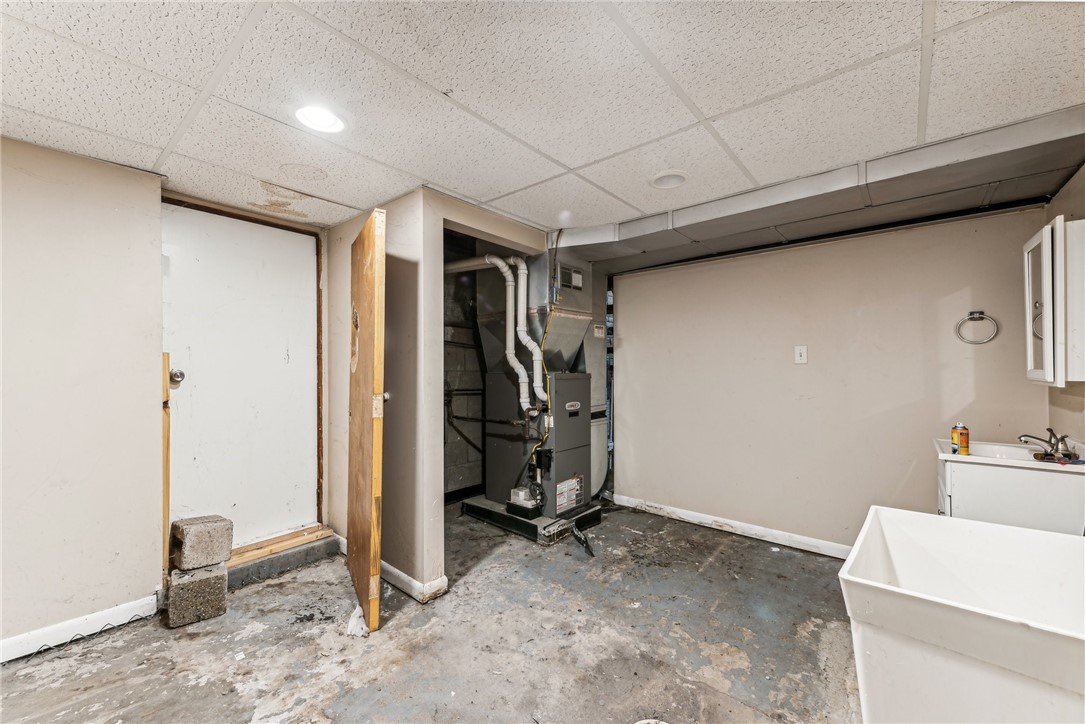 300 Stratmore Street