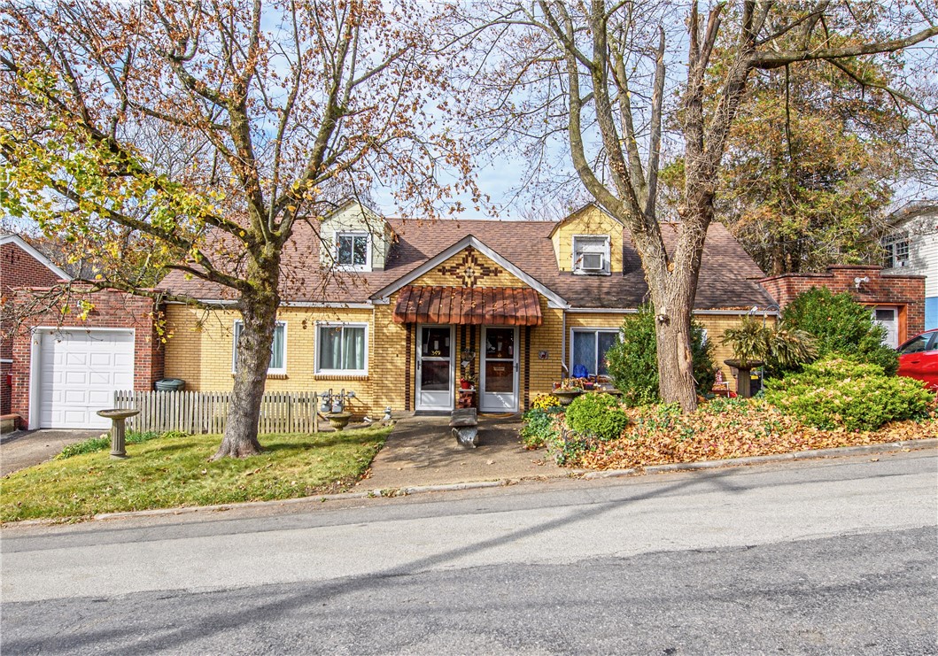 349 3rd St., Leechburg