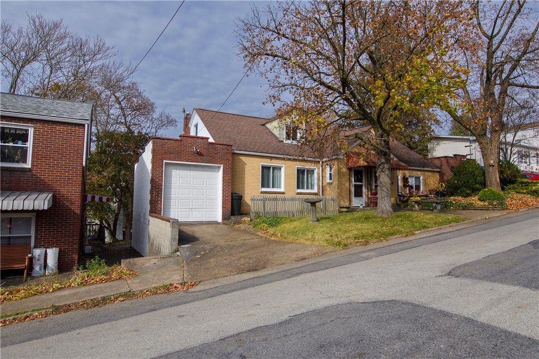 349 3rd St., Leechburg