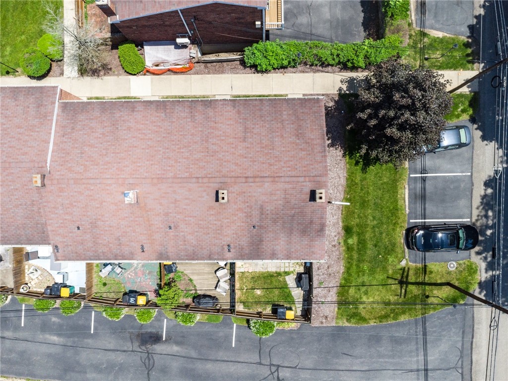 601 Highland Pines Ct