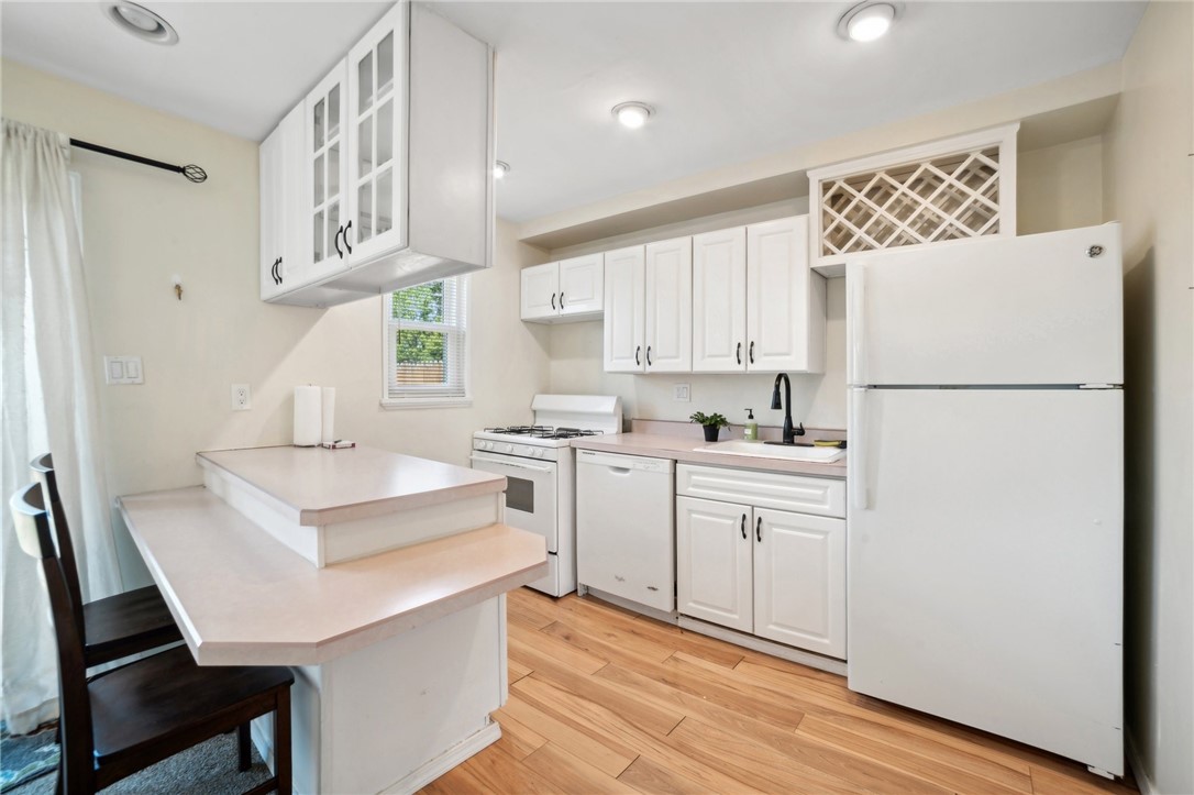 601 Highland Pines Ct