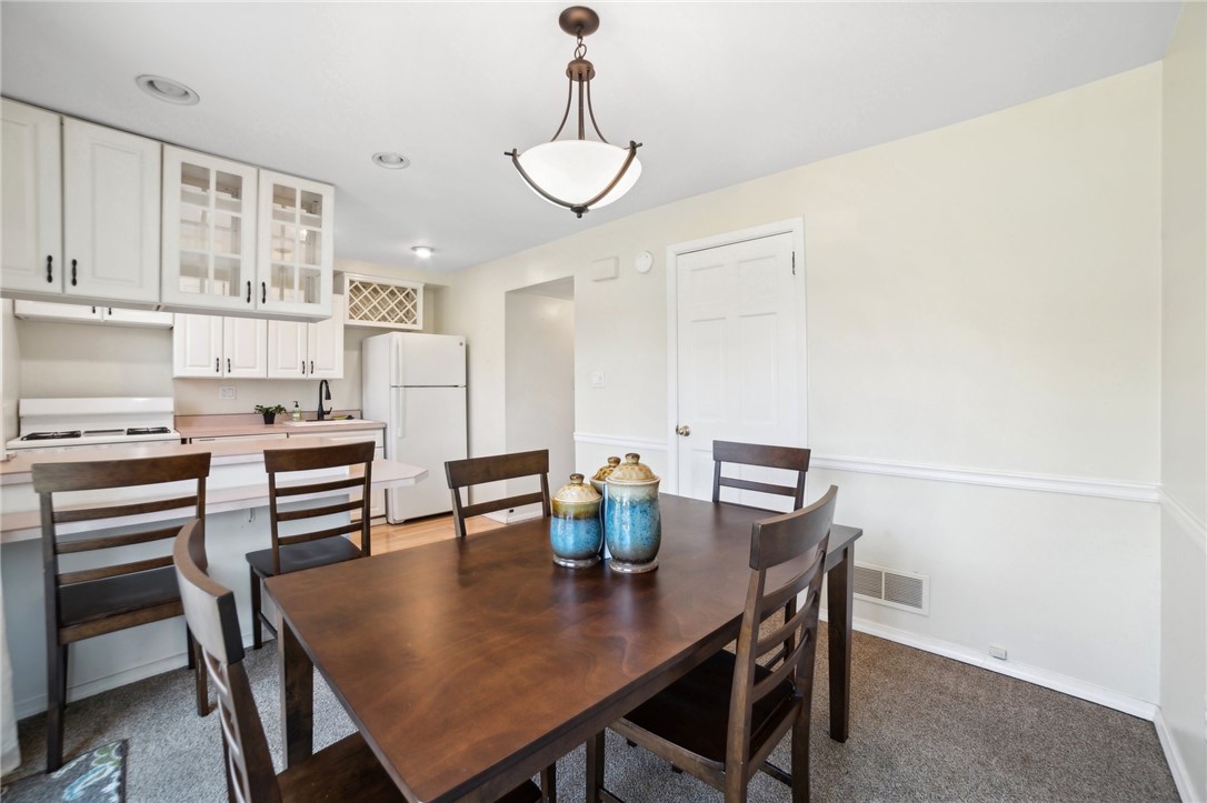 601 Highland Pines Ct