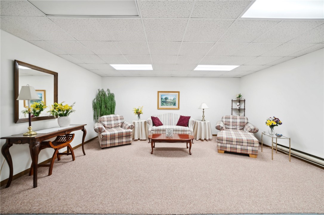 2850 Edgecliff Rd 32