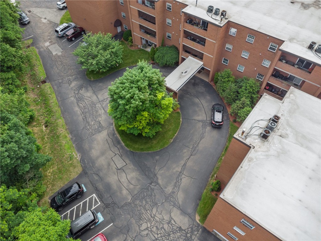 2850 Edgecliff Rd 32