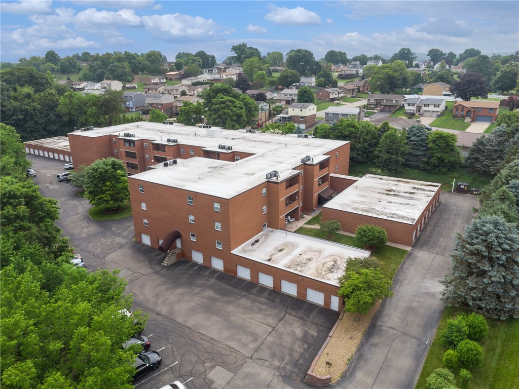 2850 Edgecliff Rd 32