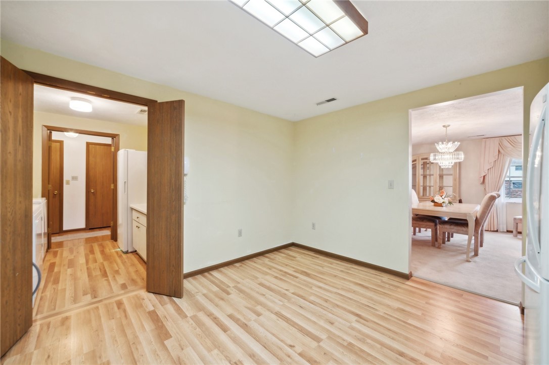 2850 Edgecliff Rd 32