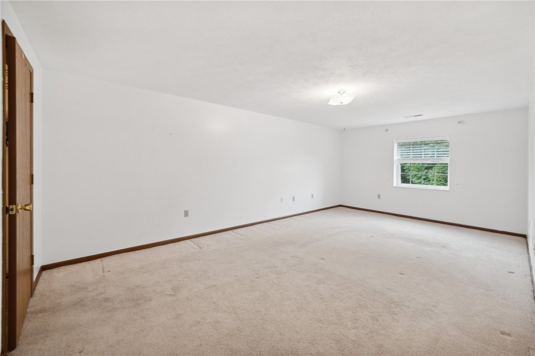 2850 Edgecliff Rd 32