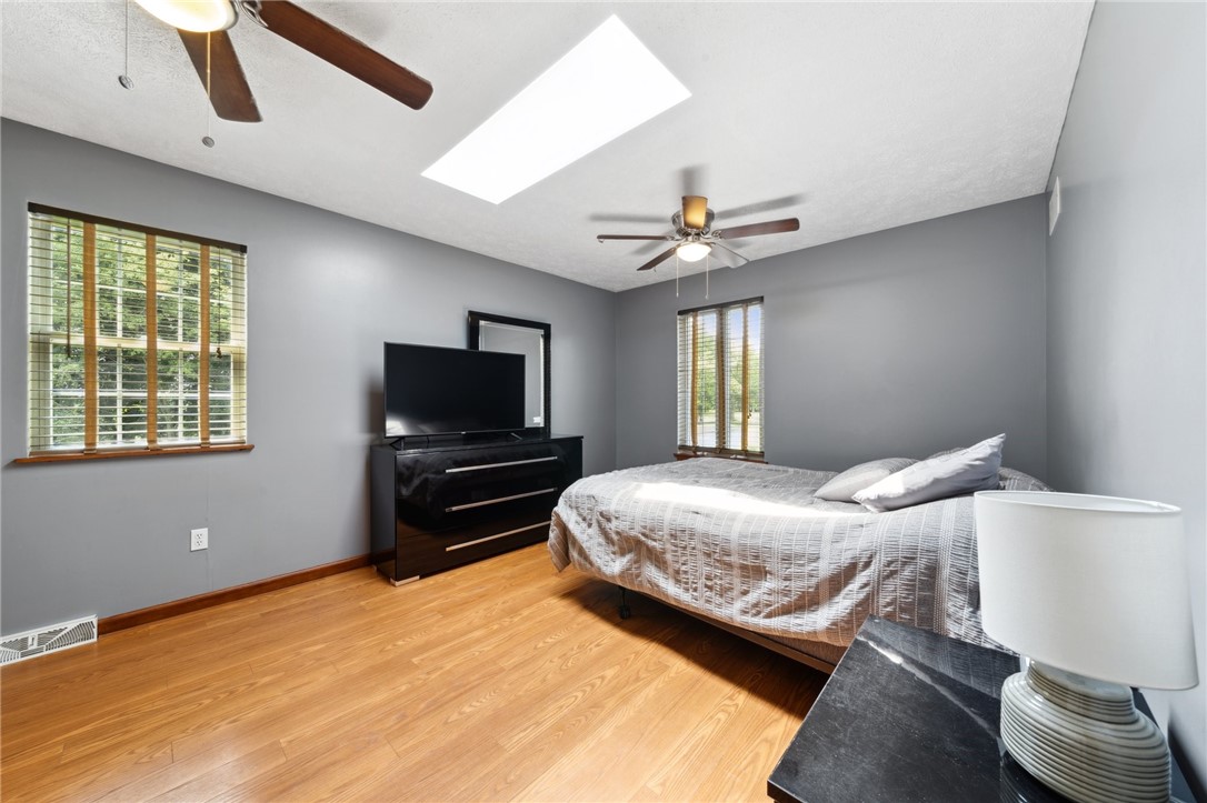 116 Buttercup School Rd.