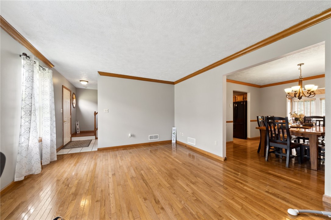 116 Buttercup School Rd.