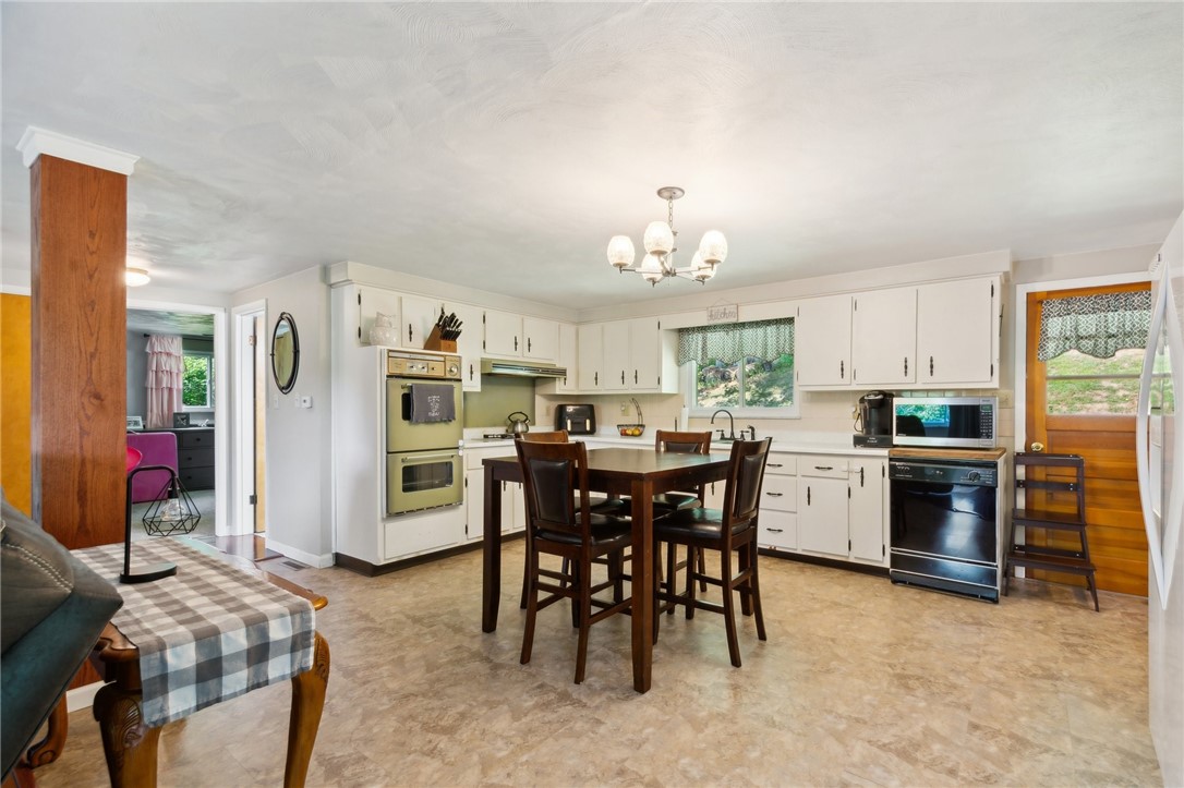 1213 Lower Mateer Road