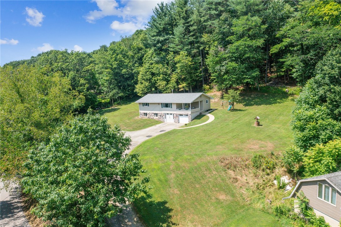 1213 Lower Mateer Road