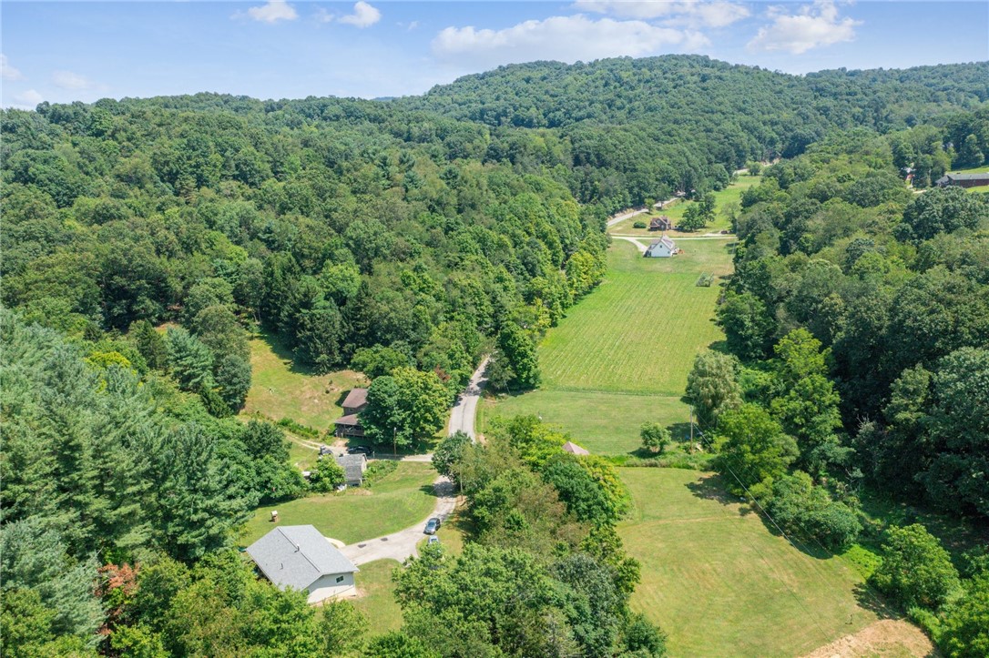 1213 Lower Mateer Road