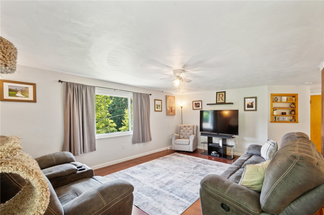 1213 Lower Mateer Road