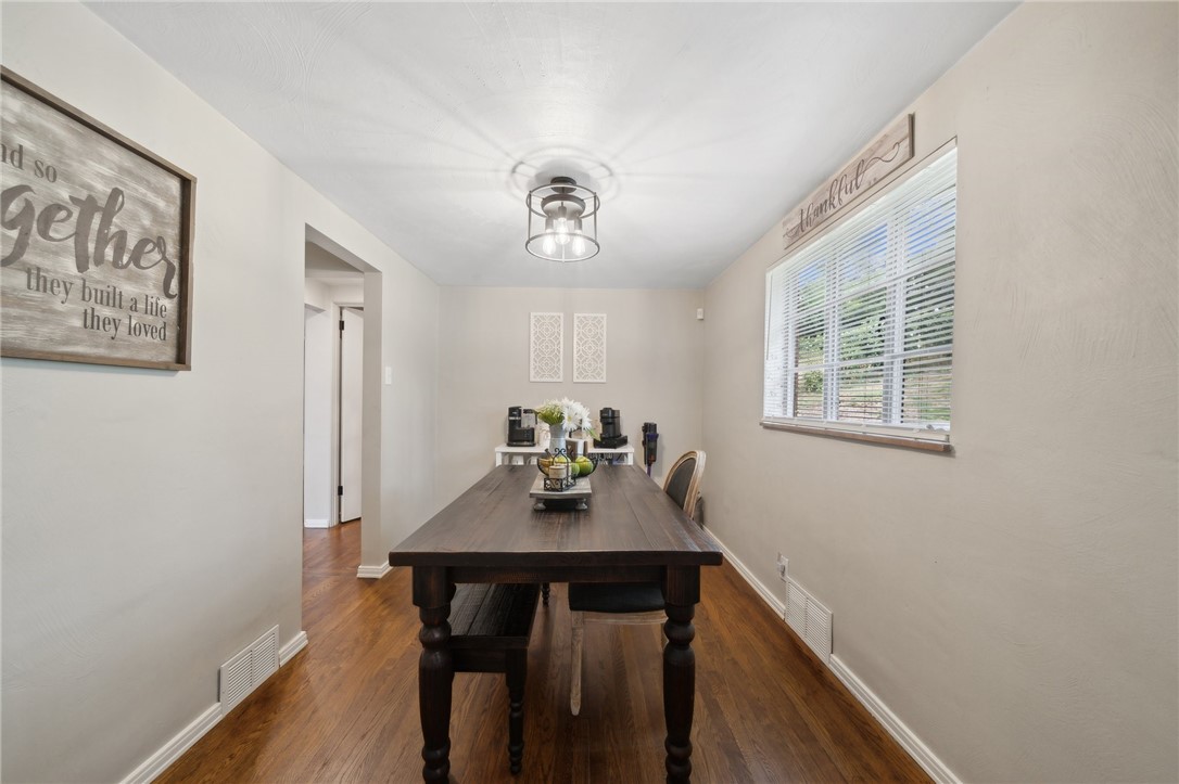 10901 Old Trail Road