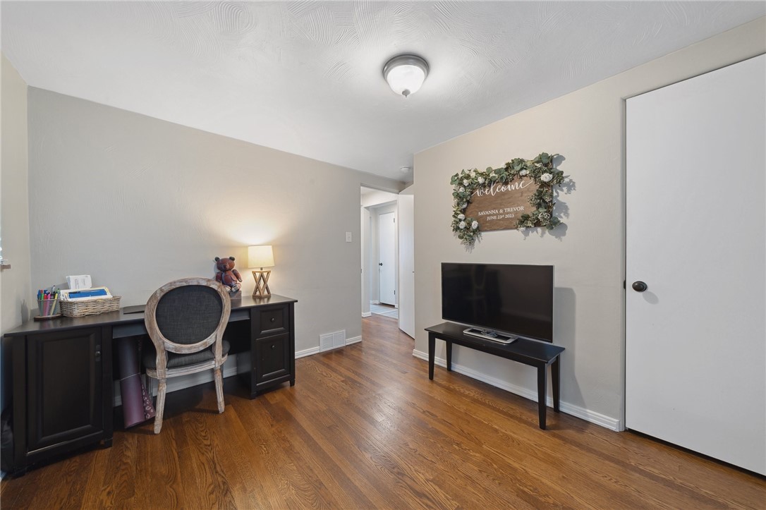 10901 Old Trail Road