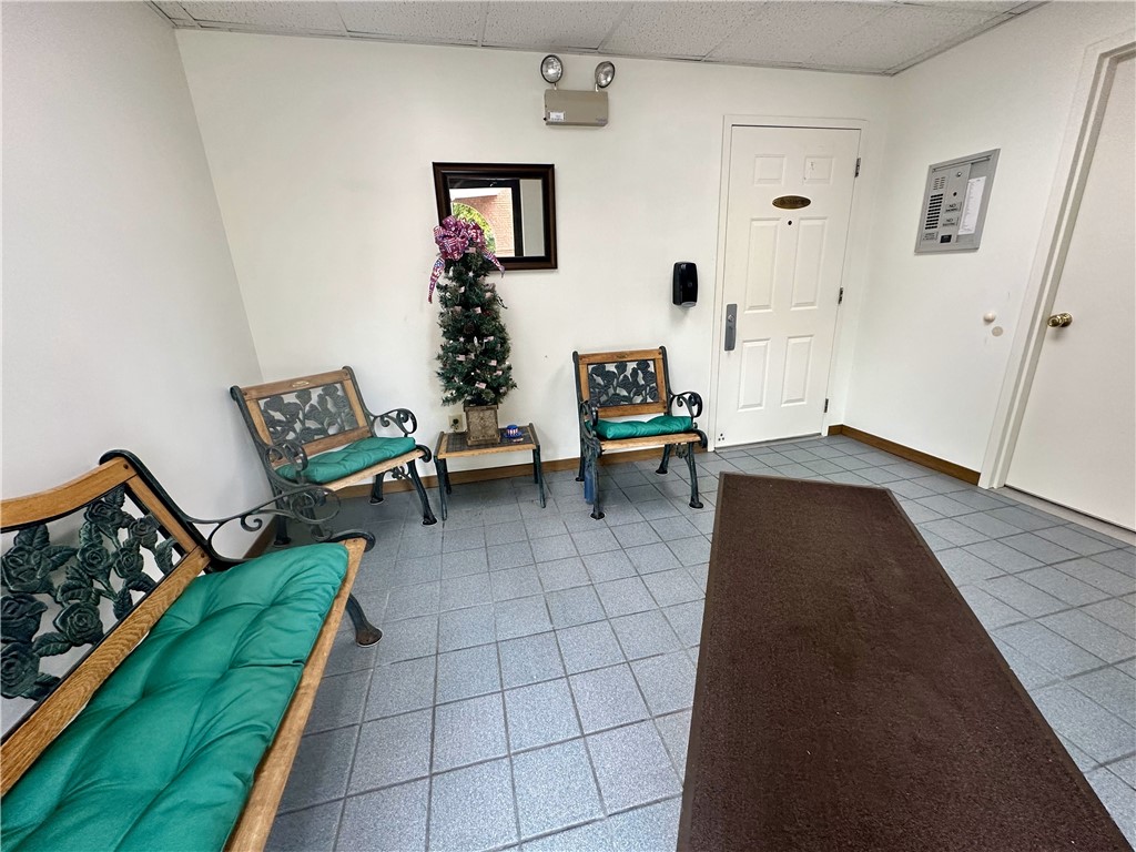 2850 Edgecliff Rd 22