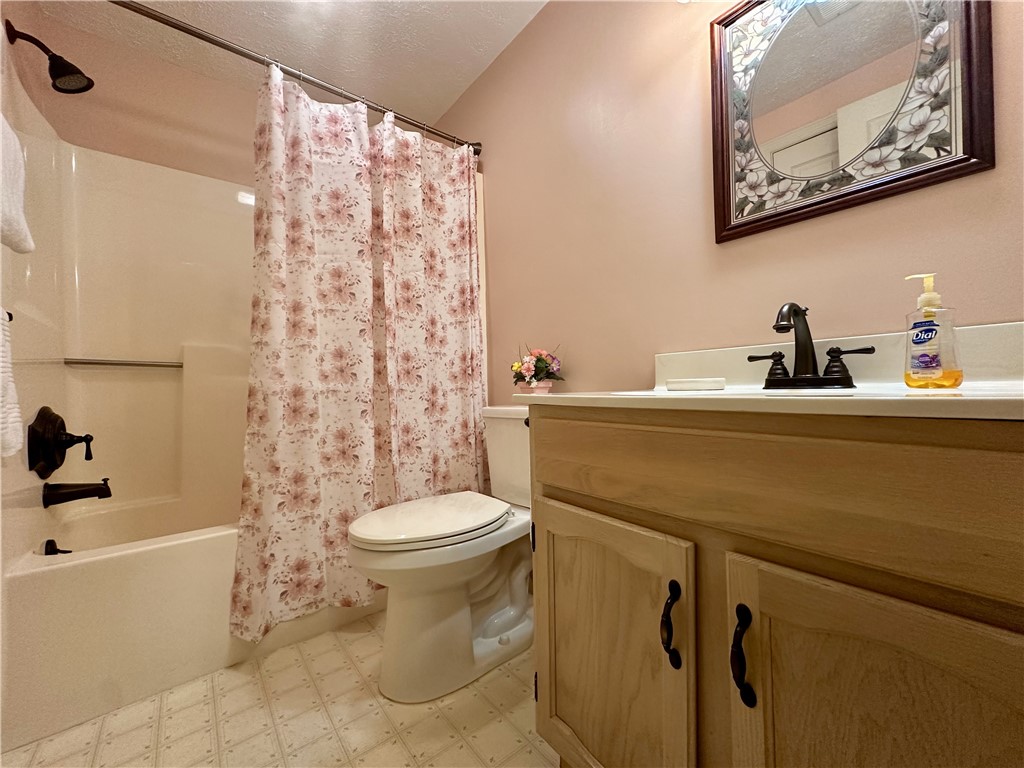 2850 Edgecliff Rd 22