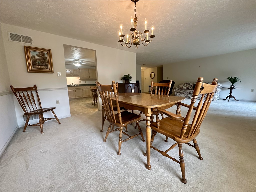 2850 Edgecliff Rd 22