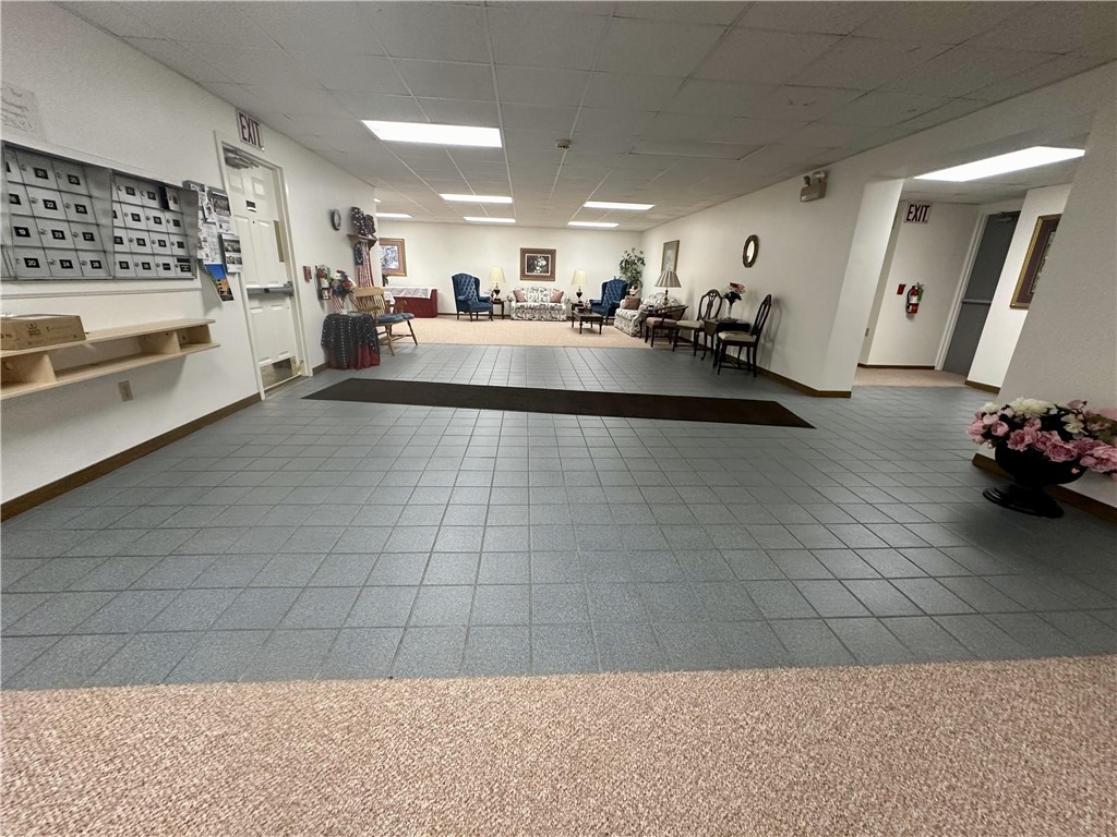 2850 Edgecliff Rd 22