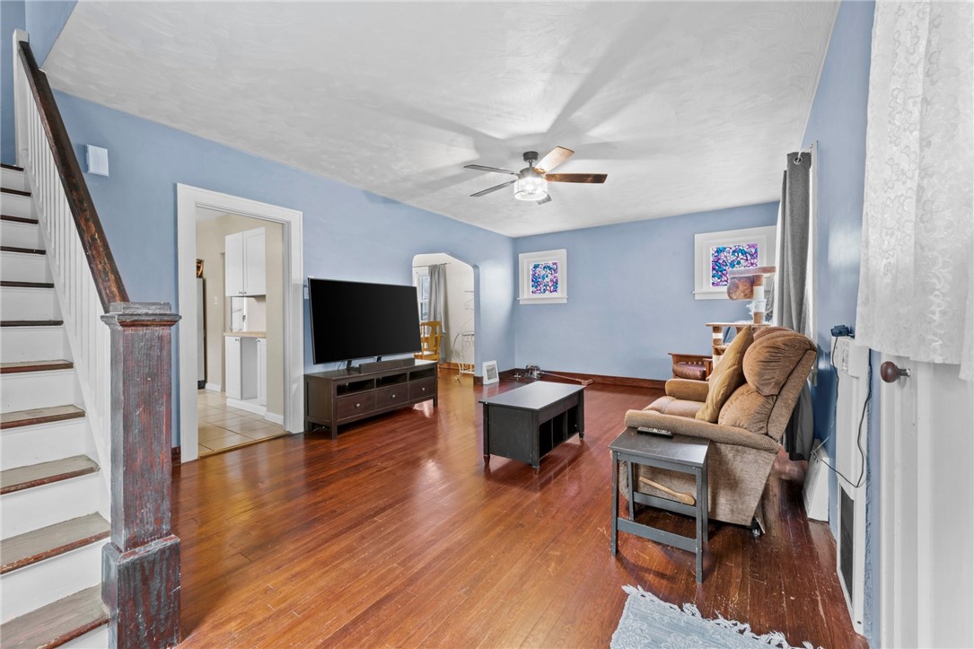 7882 Pennsylvania Ave