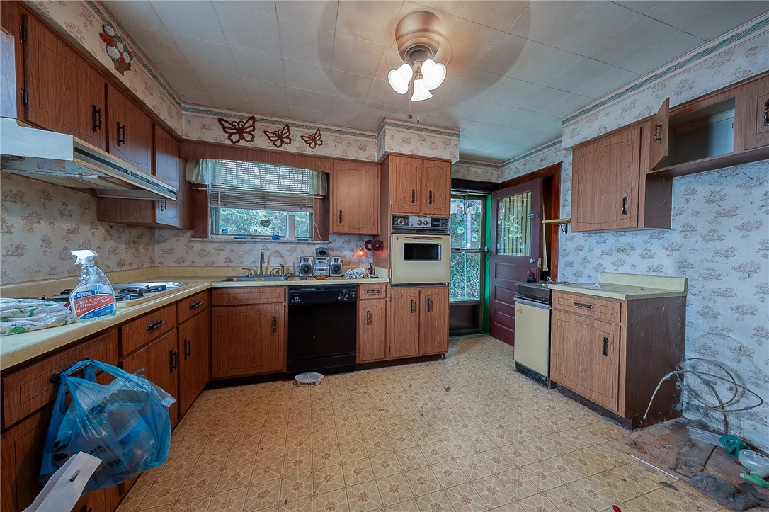 2024 Perrysville Ave