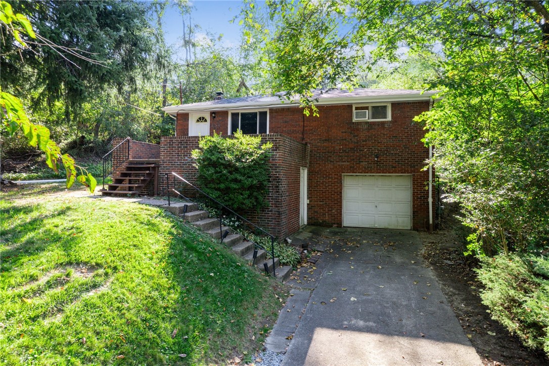 2074 Monroeville Road