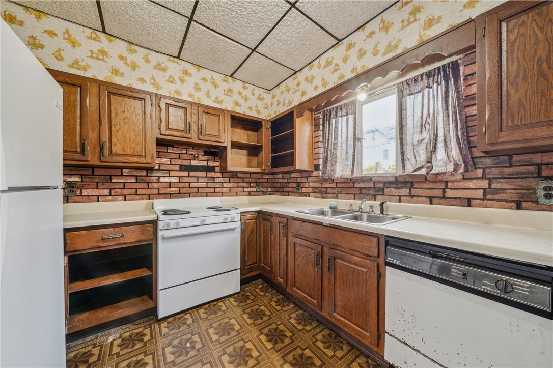 1508-1510 Woodmont Ave