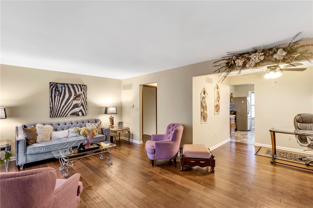 203 Rainprint Ln
