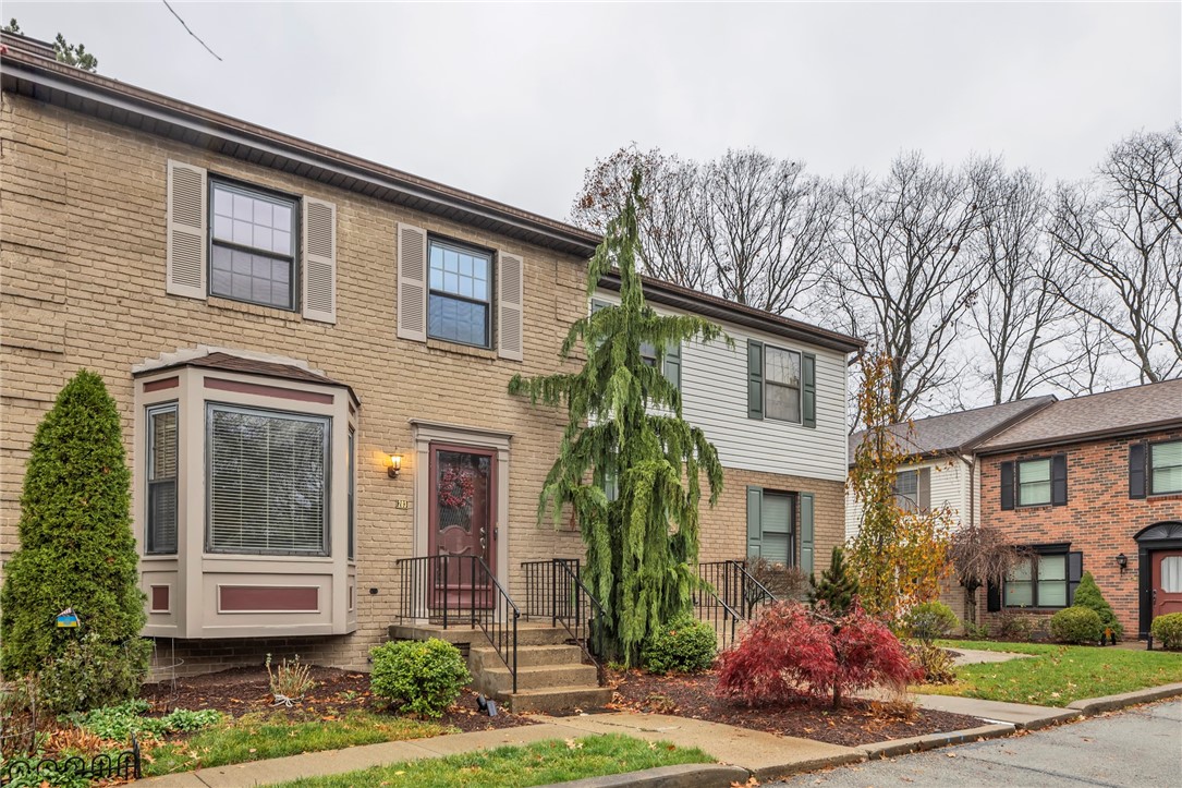203 Rainprint Ln