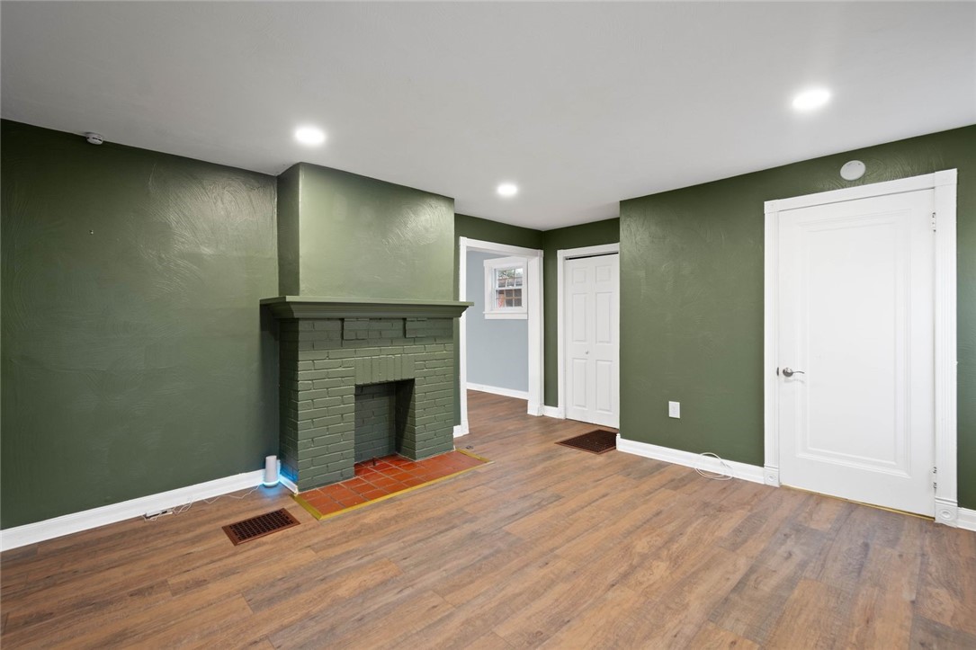 7129 Michigan Ave