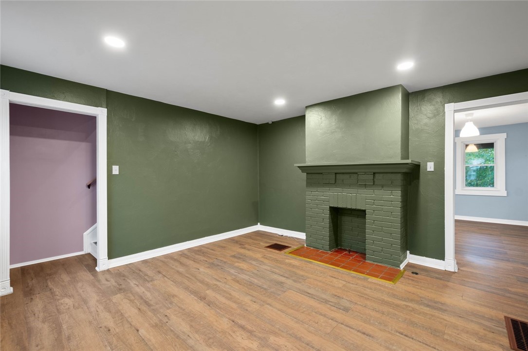 7129 Michigan Ave